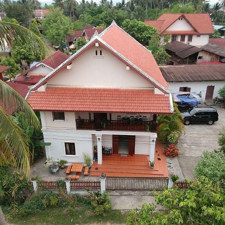 A Tee Guesthouse Luang Prabang Eksteriør billede