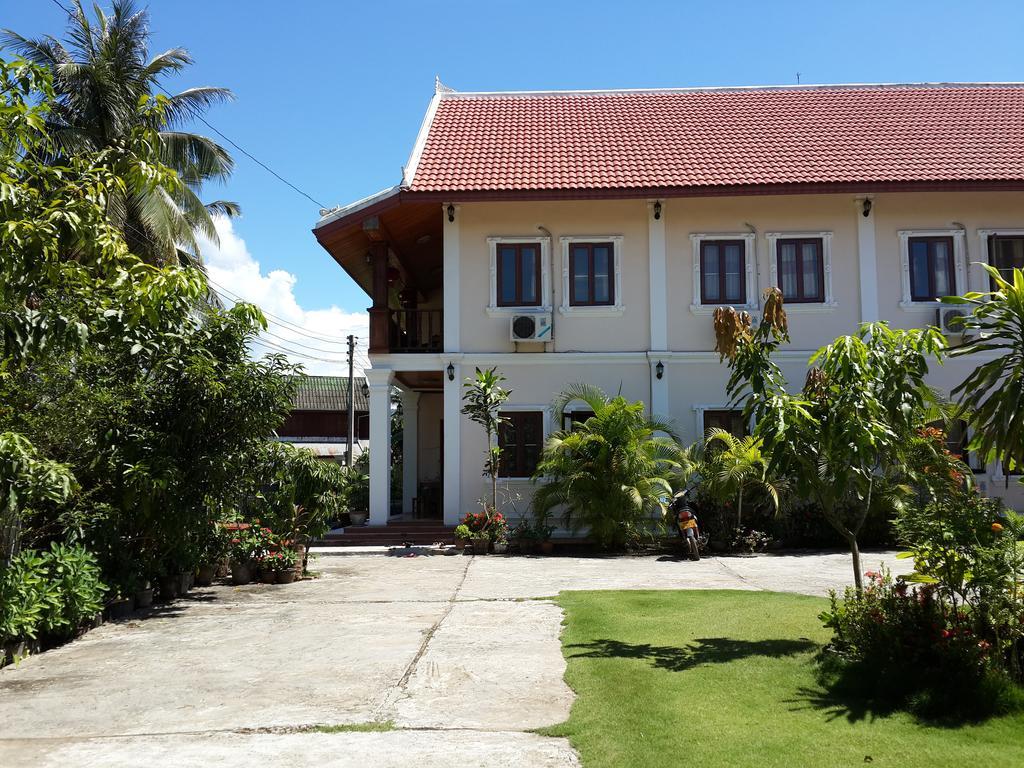 A Tee Guesthouse Luang Prabang Eksteriør billede