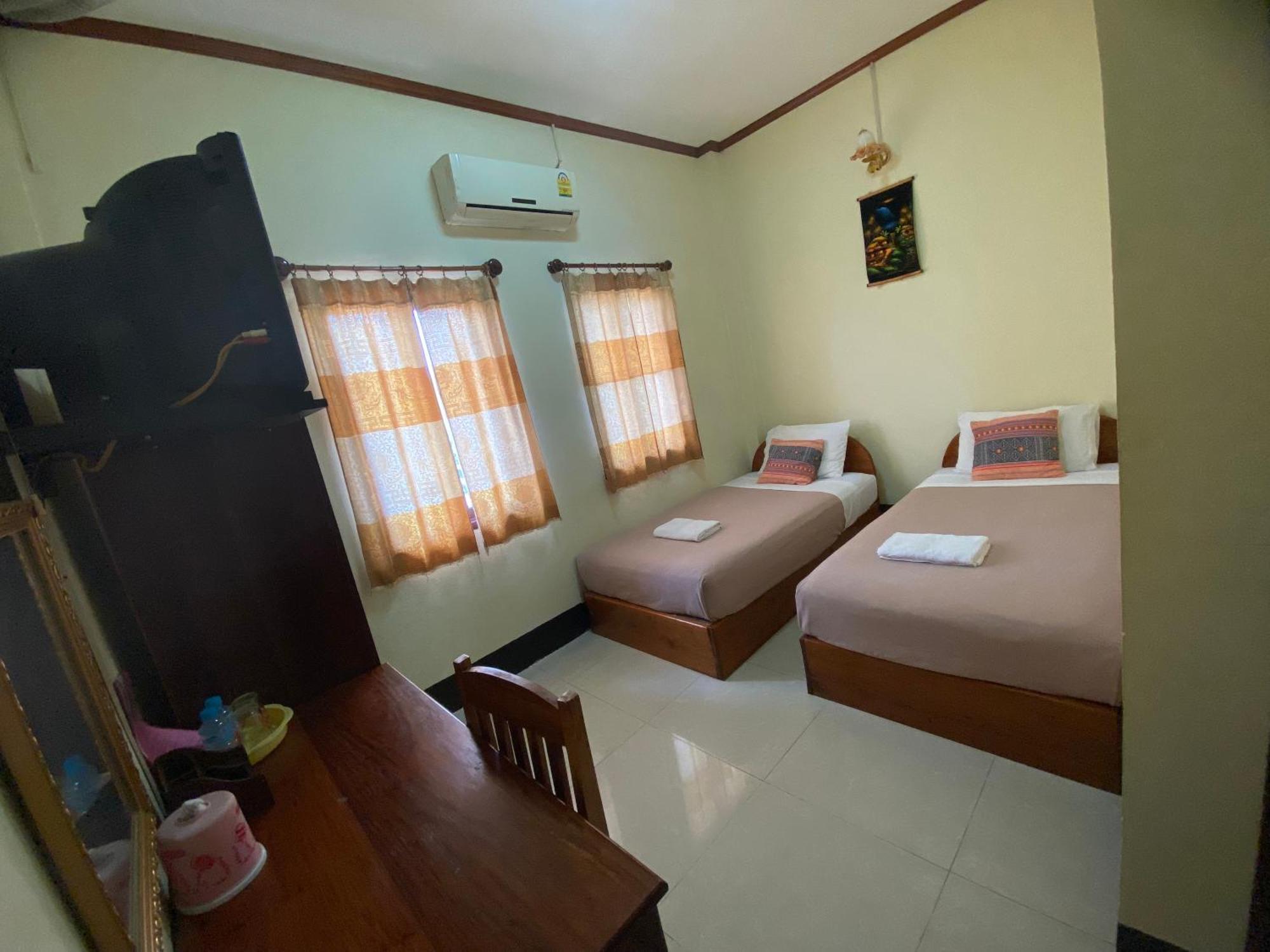 A Tee Guesthouse Luang Prabang Eksteriør billede